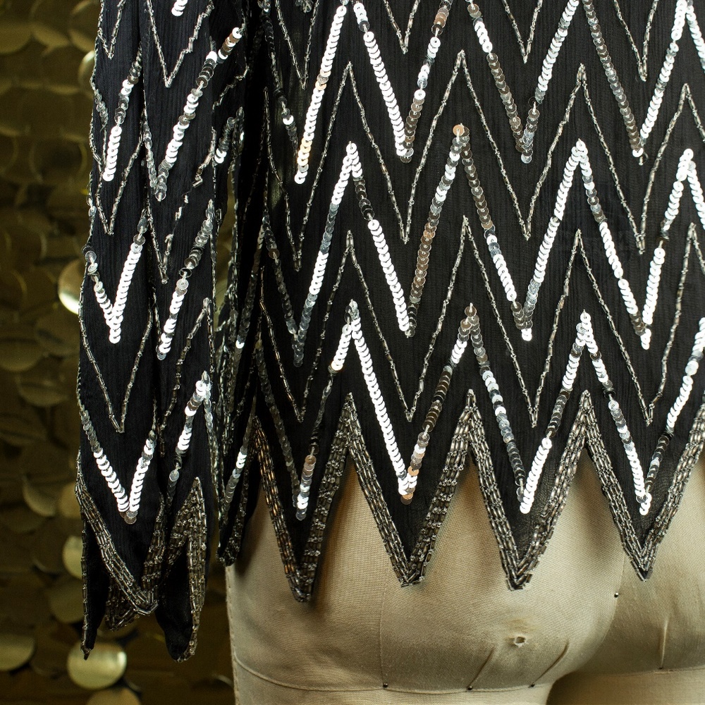 Metallic Ann Katrine Black + Silver L/S Sequin Dis